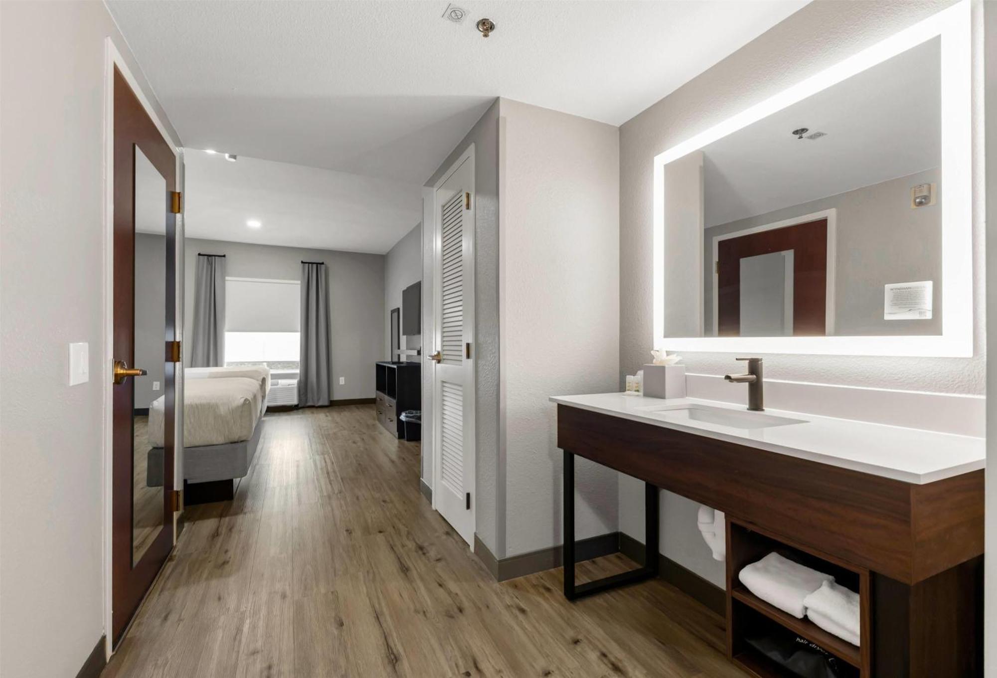 ฮอว์ธอร์น สวีท บาย วินด์แฮม คอลเลจ สเตชั่น Hotel คอลเลจสเตชัน ภายนอก รูปภาพ